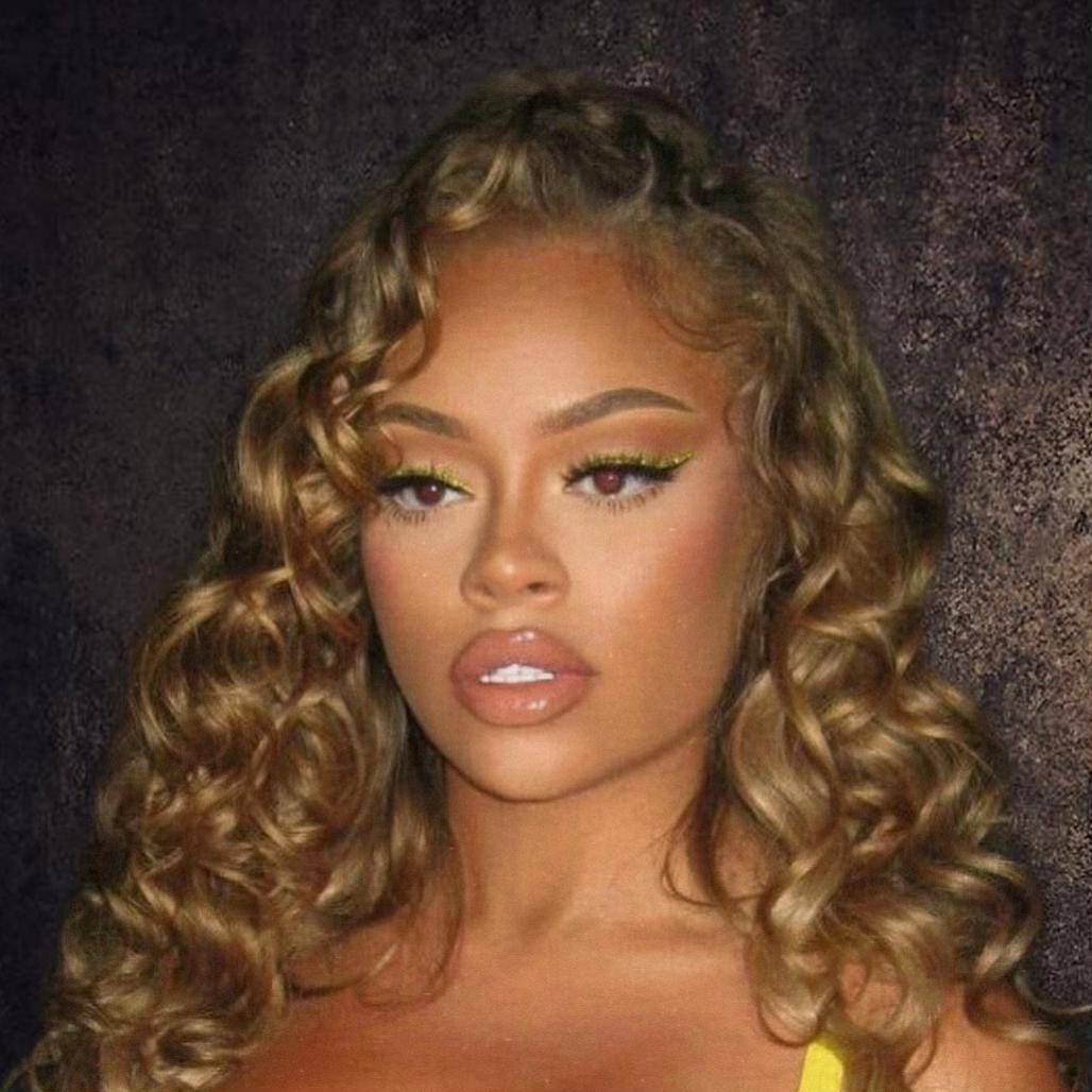 Post 9 by Fan page INNA🇫🇷🇩🇿ⵣ on TikTok (video)