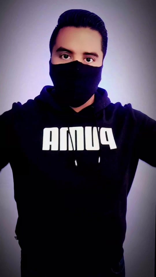 Post 4 by Jovan Cisneros Oficial on TikTok (video)