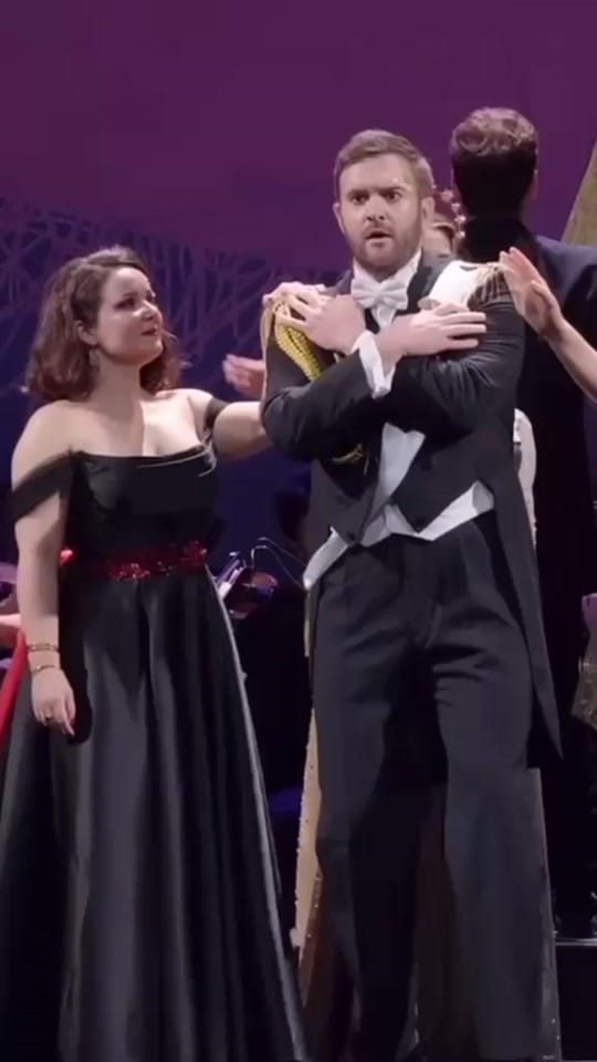 Post 3 by Paris Opera Comp on TikTok (video)