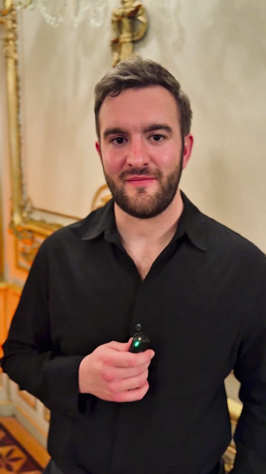 Post 2 by Paris Opera Comp on TikTok (video)