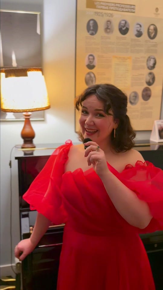 Post 8 by Paris Opera Comp on TikTok (video)