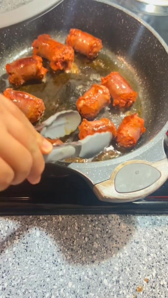 Post 9 by Las Cazuelas de Leo on TikTok (video)