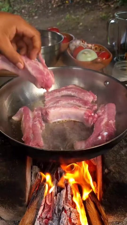 Post 6 by Las Cazuelas de Leo on TikTok (video)