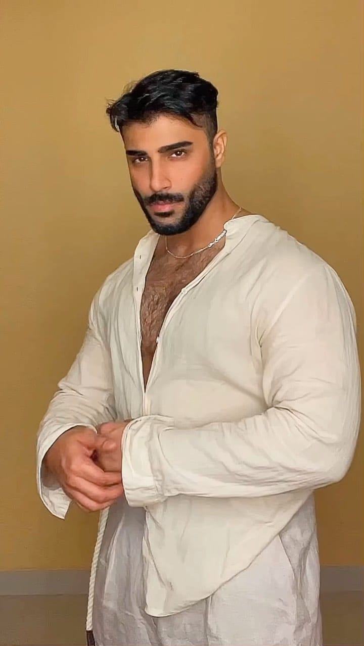 Post 6 by Nisar Ishaq نصار اسحاق on Instagram (video)
