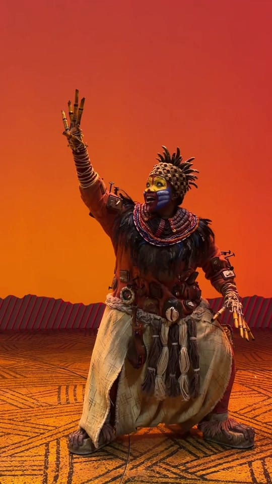 Post 6 by Le Roi Lion - Le Musical on TikTok (video)