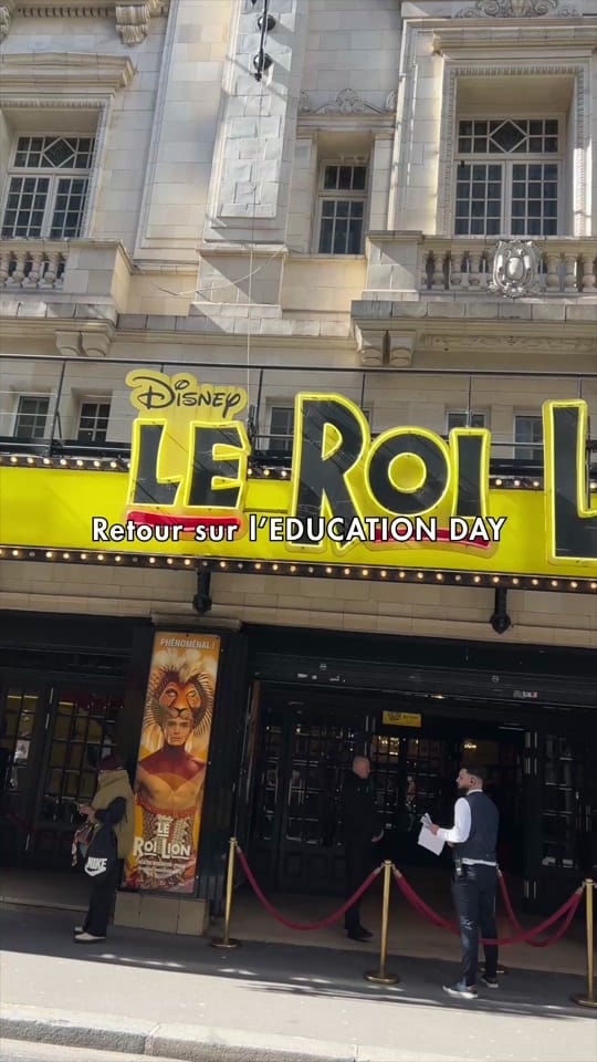 Post 7 by Le Roi Lion - Le Musical on TikTok (video)
