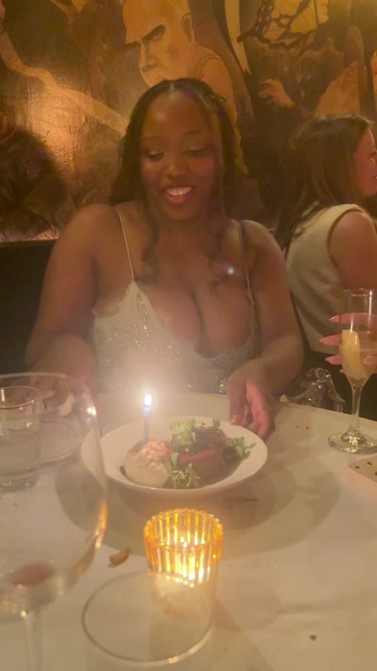 Post 1 by Kayhann on TikTok (video)