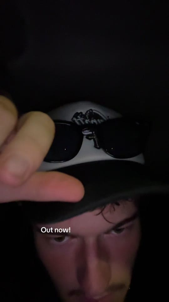 Post 2 by kello11_ on TikTok (video)