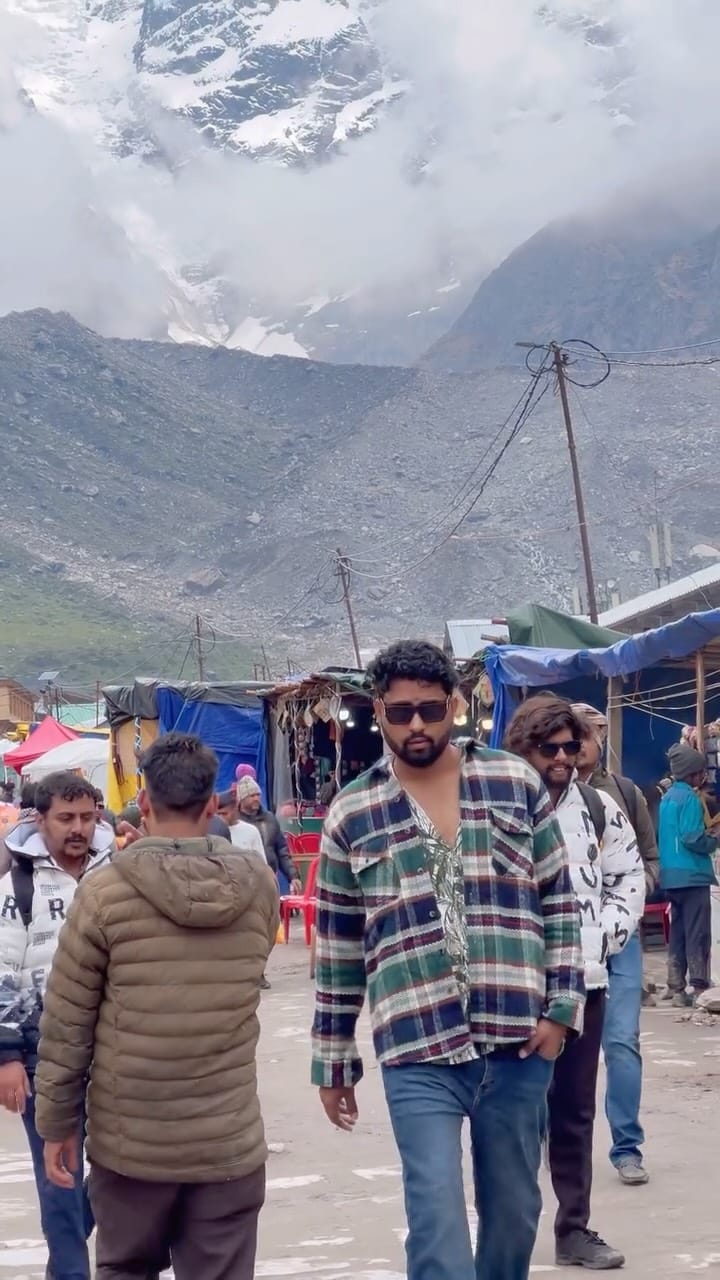 Post 2 by Manohar puri goswami on Instagram (video)