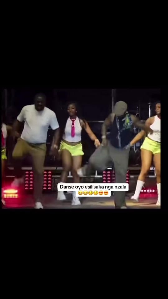 Post 7 by charo_ipups on TikTok (video)