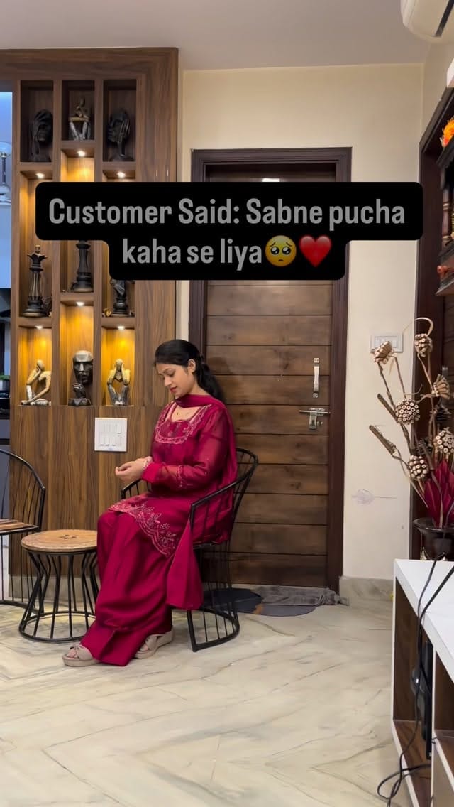 Post 4 by Shadab Libas Mahal on Instagram (video)