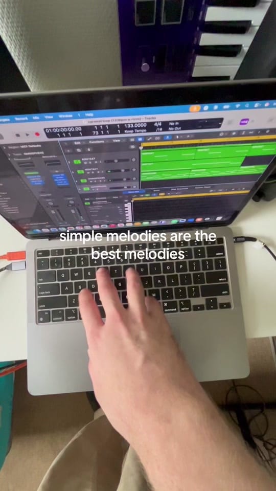 Post 3 by ottomp3 on TikTok (video)