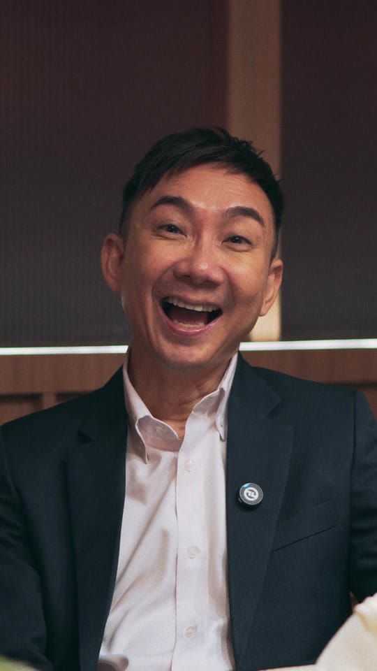 Post 2 by Hossan® Leong on TikTok (video)
