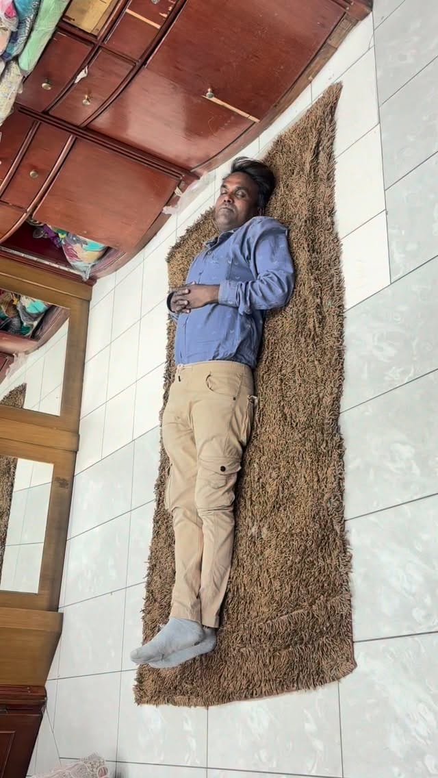 Post 8 by Rajpal Fashion on Instagram (video)