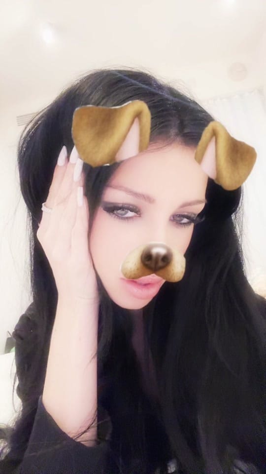 Post 1 by julia🪽 on TikTok (video)