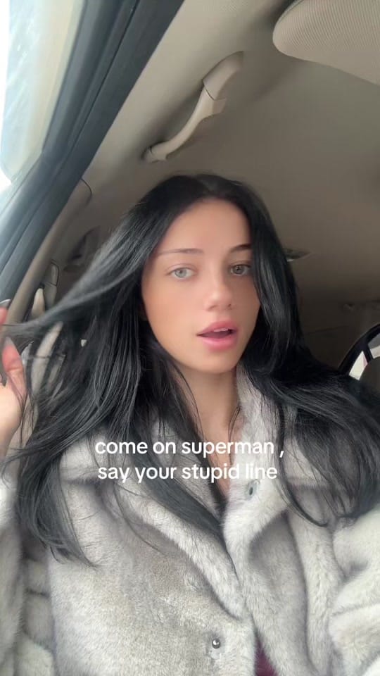 Post 8 by julia🪽 on TikTok (video)