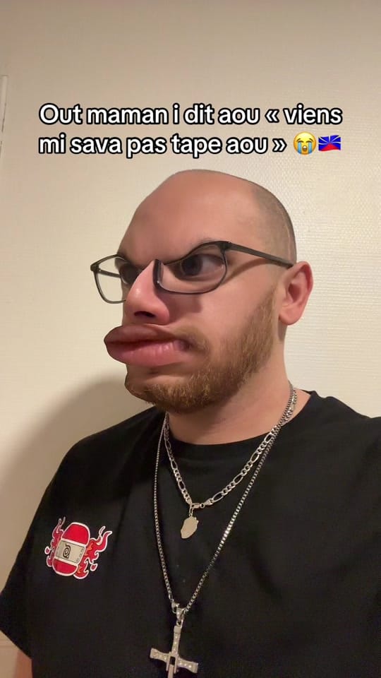 Post 3 by Melvyn_Off 🇷🇪 on TikTok (video)