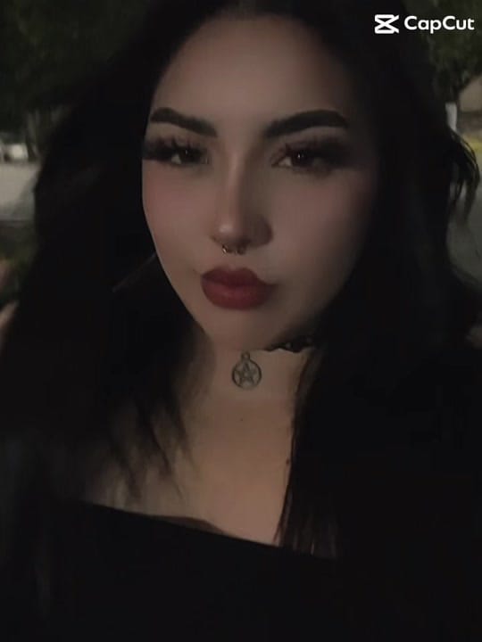 Post 5 by Lesly Montserrat Paz on TikTok (video)