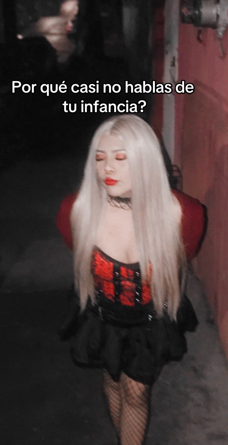 Post 8 by Lesly Montserrat Paz on TikTok (video)