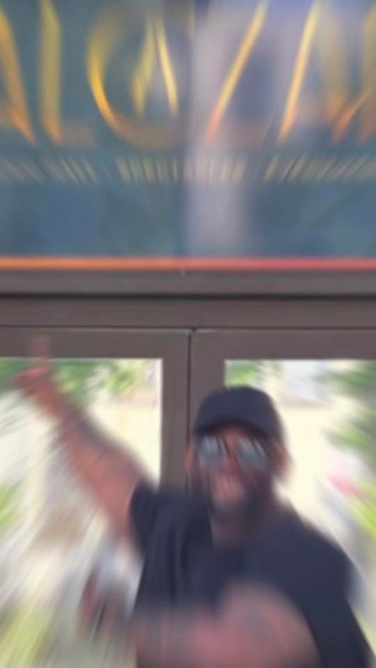Post 10 by Olivier Ngoma on TikTok (video)
