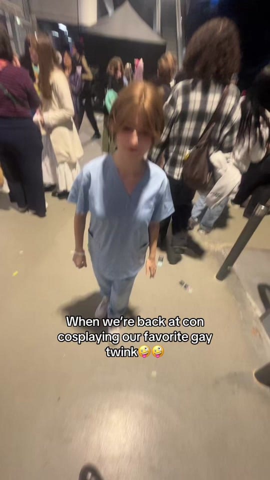 Post 8 by vogue_cos on TikTok (video)