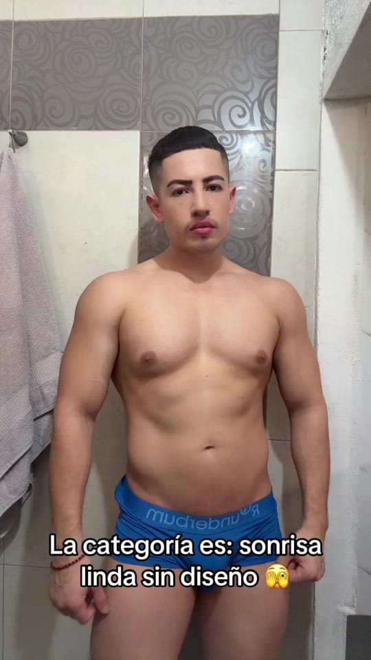 Post 7 by Adán Rgz on TikTok (video)