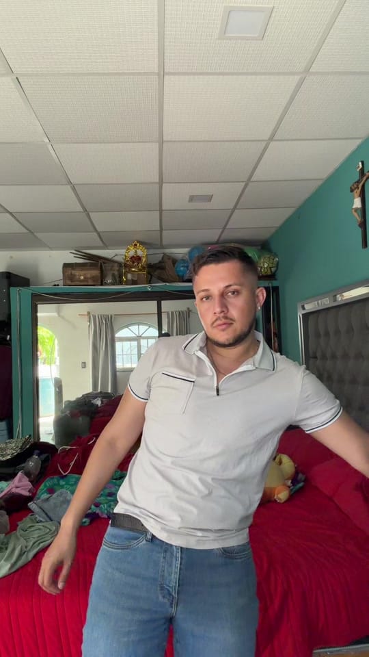 Post 6 by Luciano Mendoza on TikTok (video)