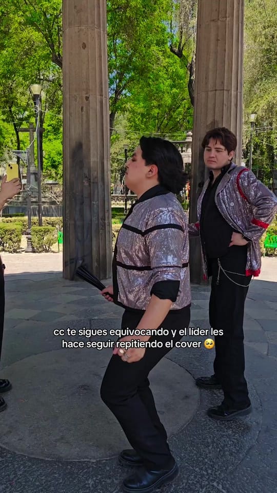 Post 4 by Guys' Generation (LVNA) on TikTok (video)