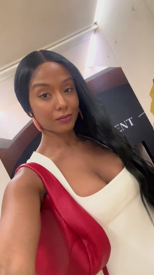 Post 9 by ella noir on TikTok (video)
