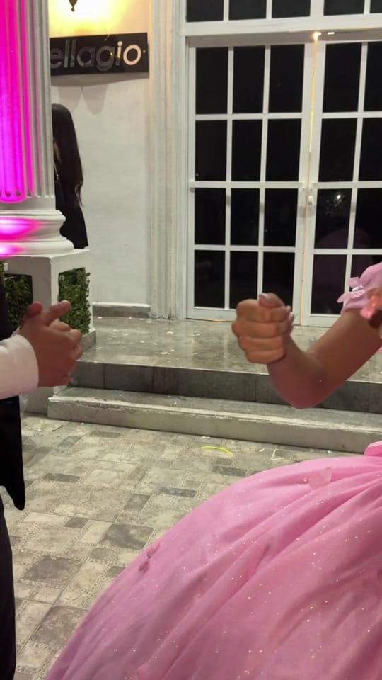 Post 2 by NEOVISION BALLET on TikTok (video)