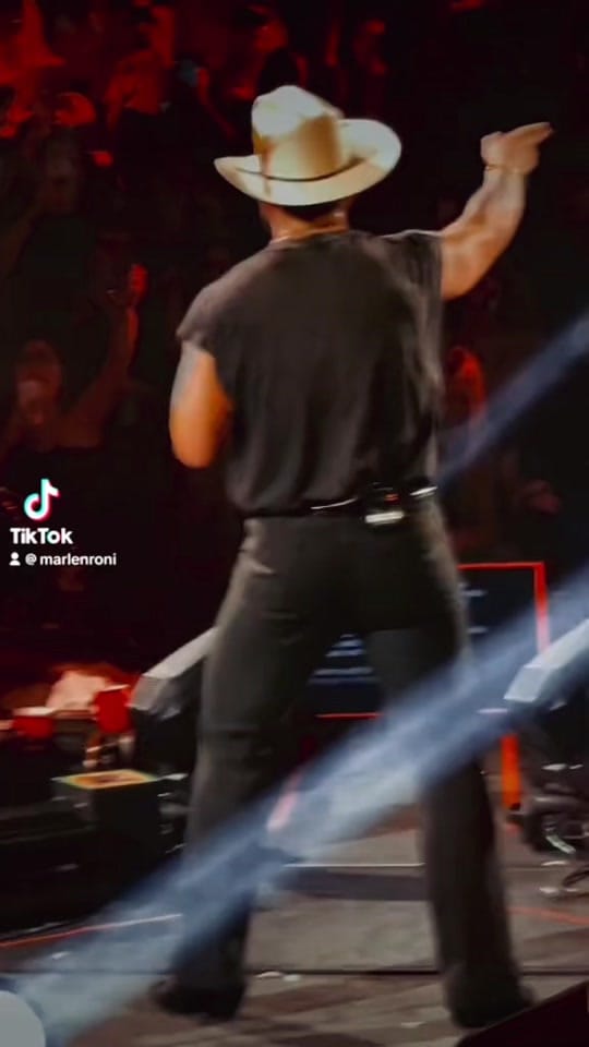 Post 7 by marlenroni on TikTok (video)