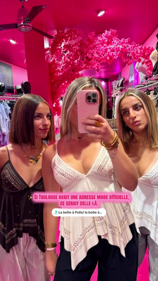 Post 7 by boitearobes.boiteapulls on TikTok (video)