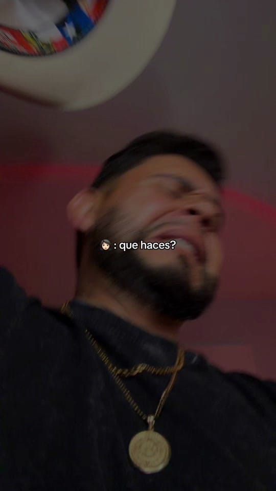Post 6 by James Paredes on TikTok (video)