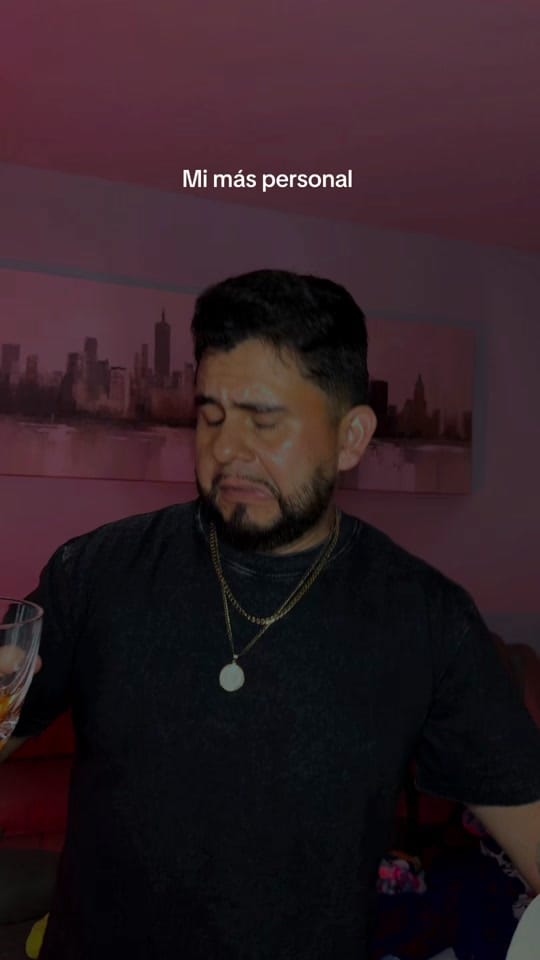 Post 2 by James Paredes on TikTok (video)