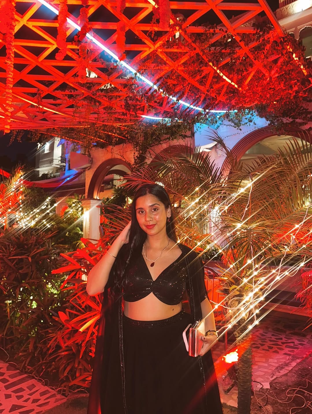 Post 9 by ᴺ ᴱ ᴴ ᴬ ᴸ ᴬ ʲ ᴹ ᴱ ᴿ ᴬ on Instagram (carousel)