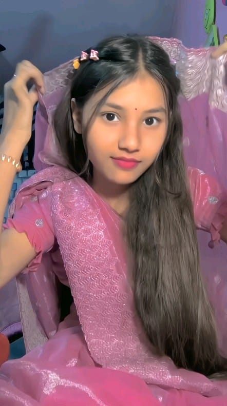 Post 10 by Pratiksha Prajapti on Instagram (video)
