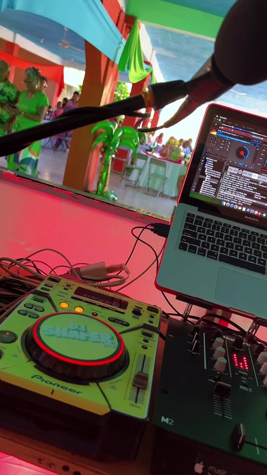Post 4 by Djshafer mx on TikTok (video)