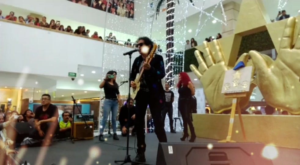 Post 5 by PlazadelasEstrellas on TikTok (video)