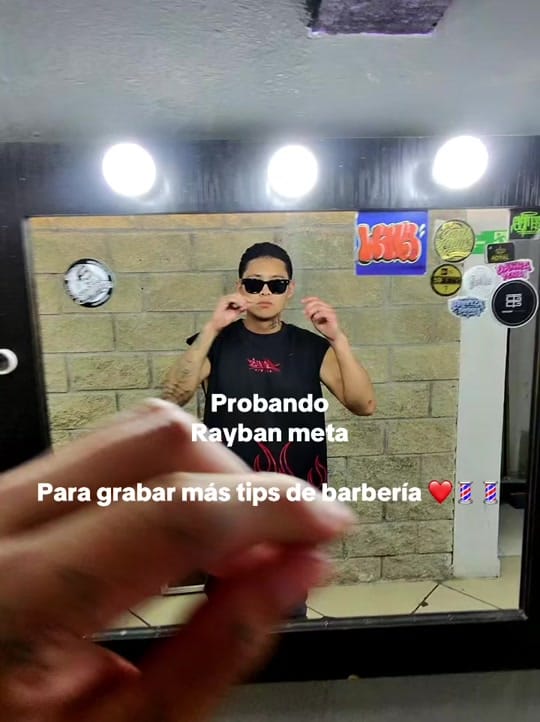 Post 7 by Oropeza Barber on TikTok (video)