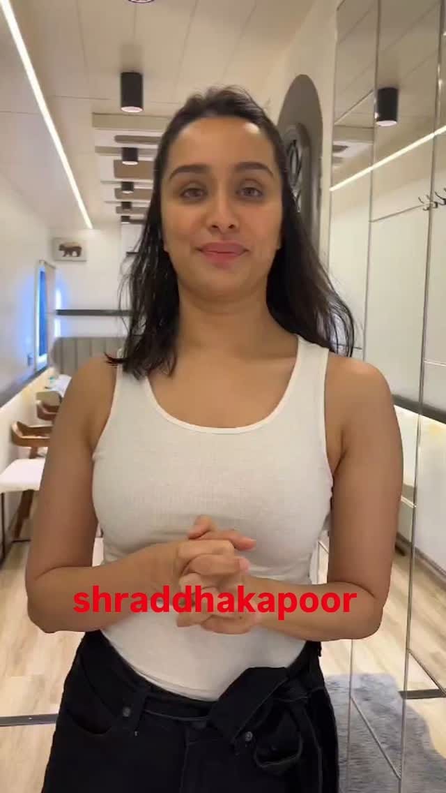 Post 10 by Manika Jain on Instagram (video)