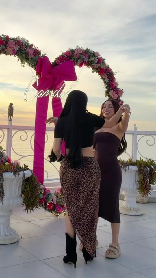 Post 10 by Anni Anaya on TikTok (video)
