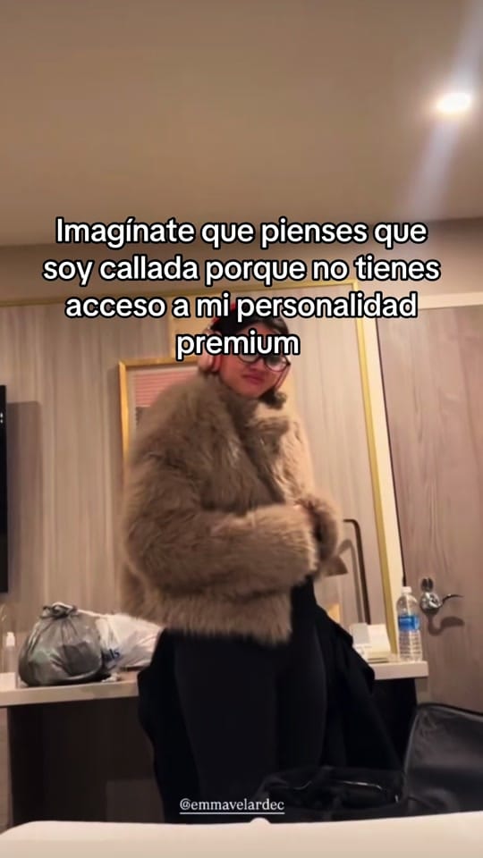 Post 6 by Emma Velarde on TikTok (video)