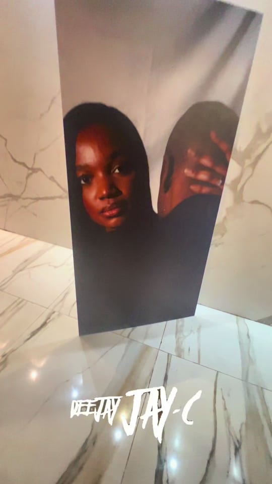 Post 4 by Jessy « DEEJAY JAY-C » on TikTok (video)