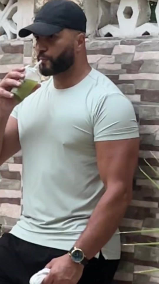 Post 6 by rayanamine08 on TikTok (video)