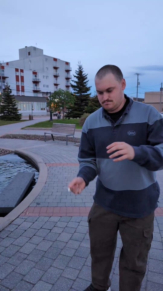 Post 3 by Monsieur_VingtCent on TikTok (video)