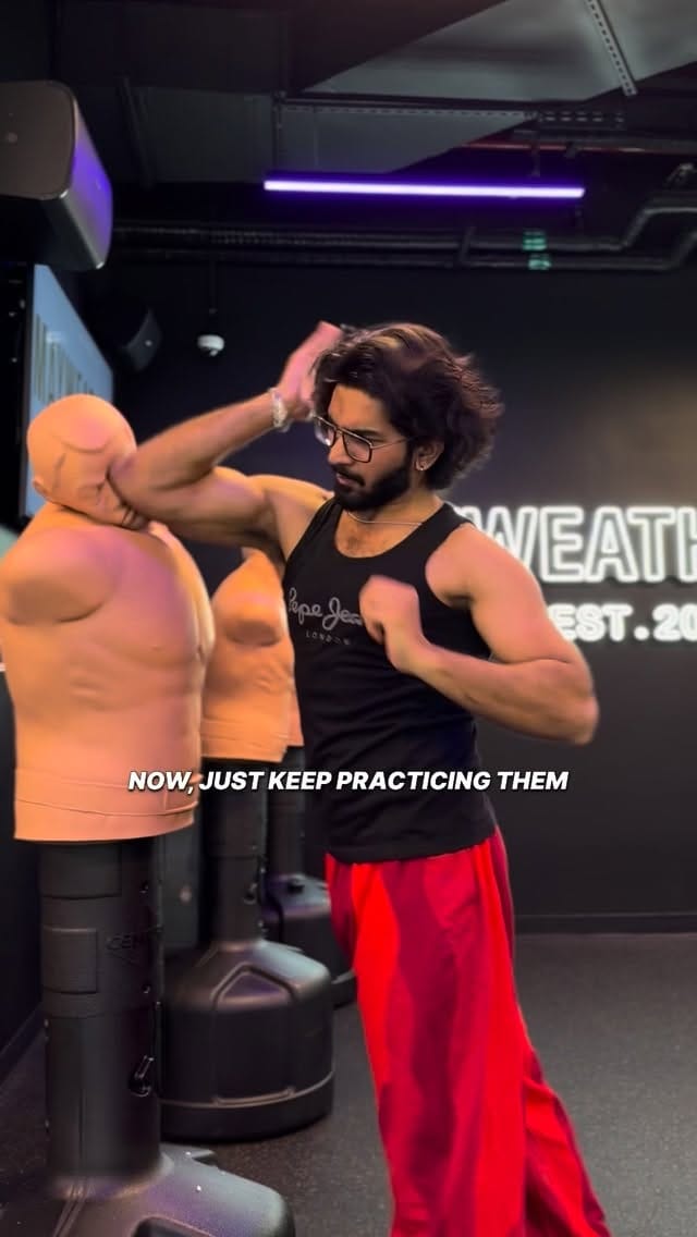 Post 1 by 𝐊𝐀𝐑𝐓𝐀𝐕𝐘𝐀 𝐊𝐇𝐔𝐑𝐑𝐀𝐍𝐀 on Instagram (video)