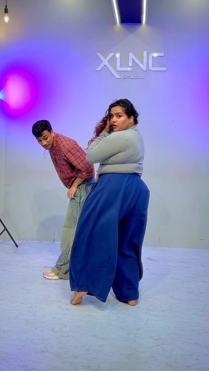 Post 6 by Simran Jat on Instagram (video)