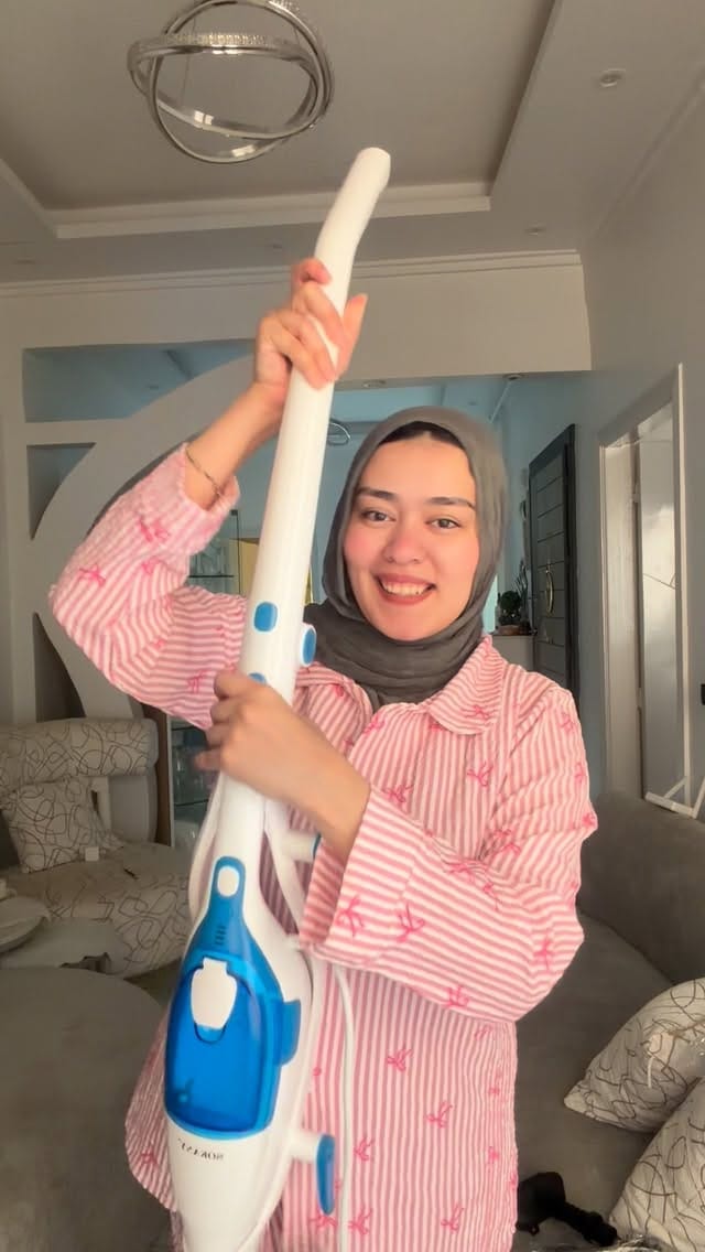 Post 3 by Mayar Nabel / ميار نبيل on Instagram (video)