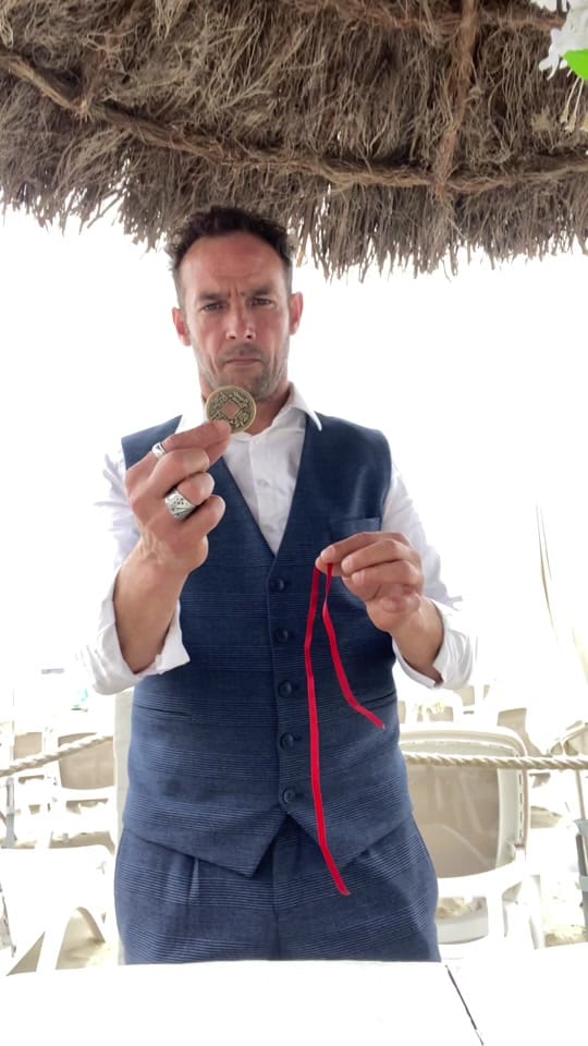 Post 3 by Gaël le Magicien 🧙‍♂️ on TikTok (video)