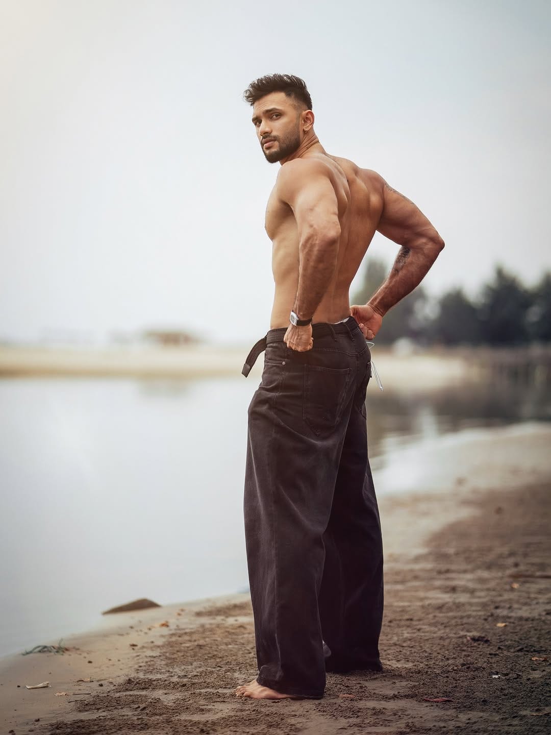 Post 6 by Prathamesh Maulingkar on Instagram (carousel)